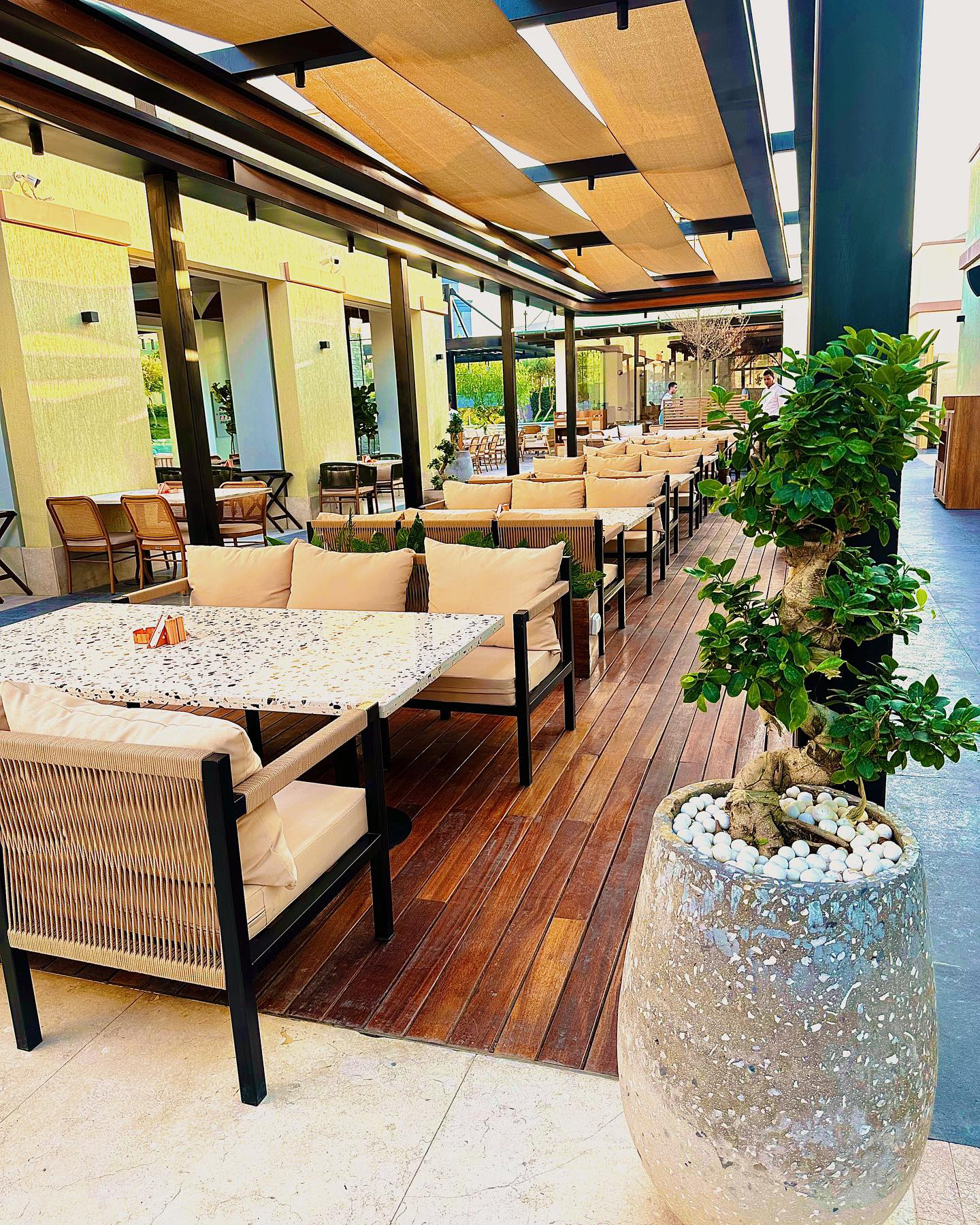 Interior Outlet Image